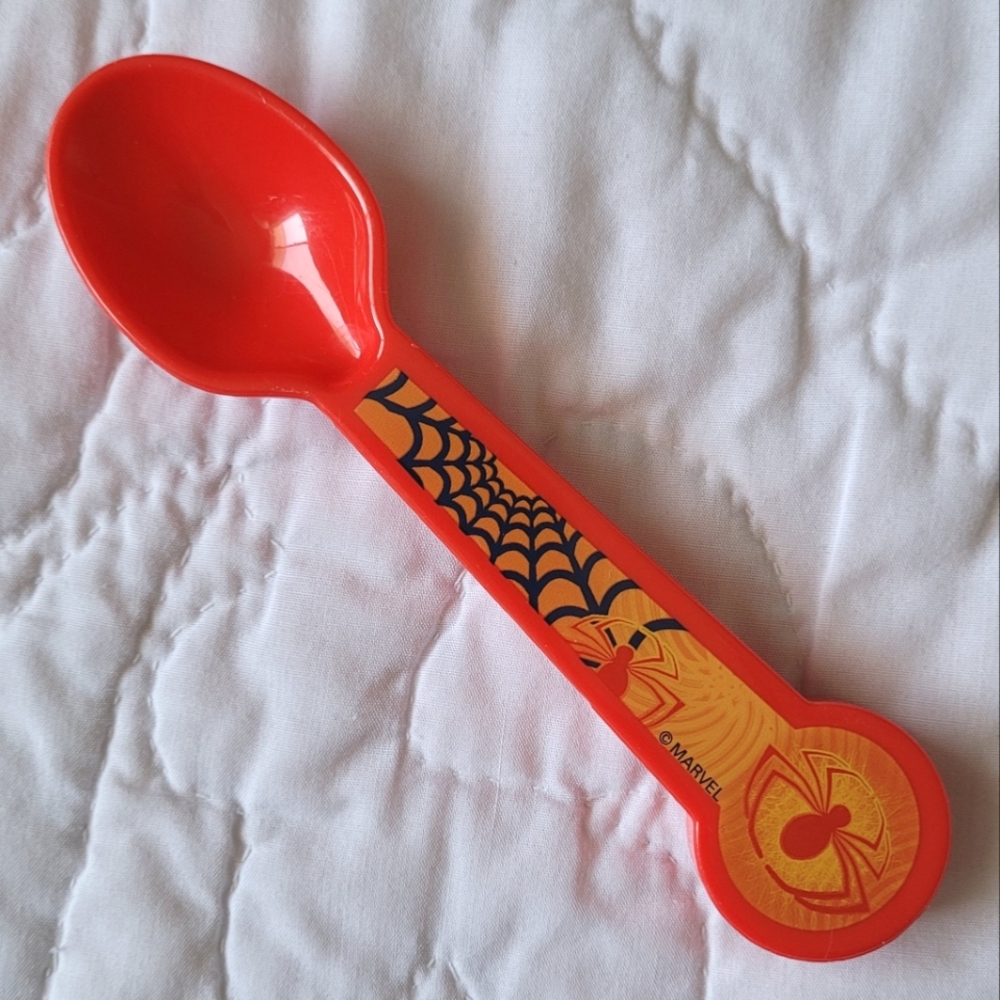 5/$15 🌺 Marvel Spiderman Spider Web Kids Spoon